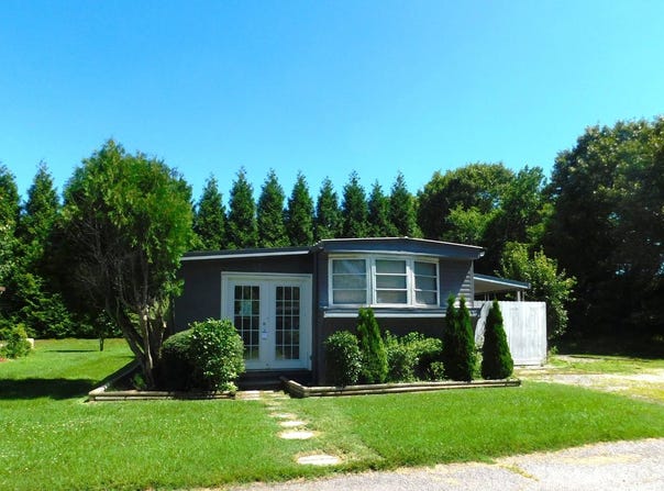 181 Klondike La., Hendersonville, NC 28792