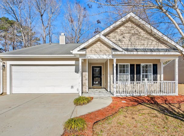 128 Devonbrook Pl., Longs, SC 29568