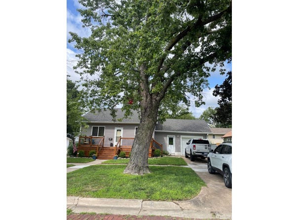 507  N. 14th, Marysville, KS 66508