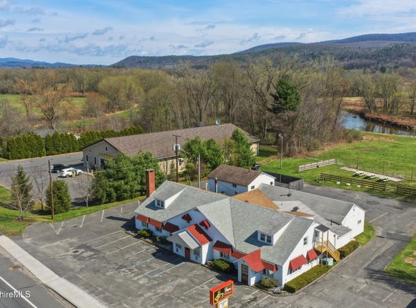 650 N Main St, Sheffield, MA 01257