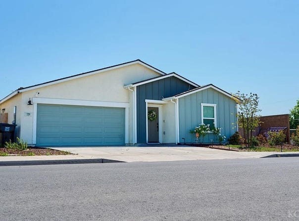 729 James Avenue, Corcoran, CA 93212
