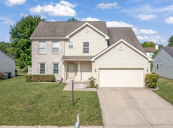 2326 Gradison Circle, Indianapolis, IN 46214
