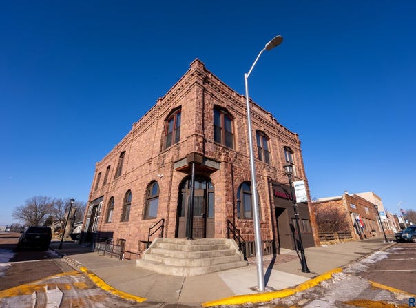 101 N Main Ave, Hartford, SD 57033