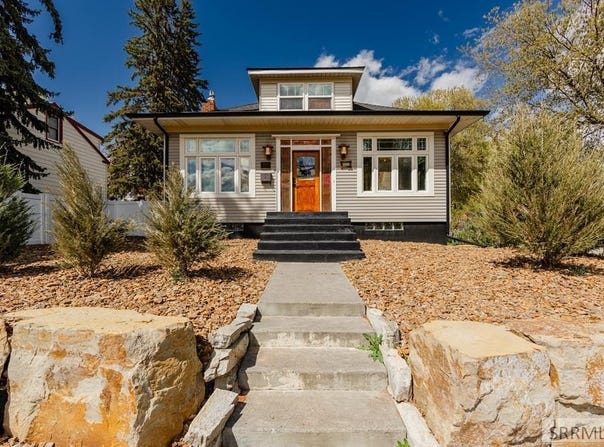 355 6th Street, Idaho Falls, ID 83401