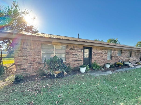 109 Russell Road, Idabel, OK 74745