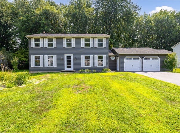 709 Audley End, Webster, NY 14580