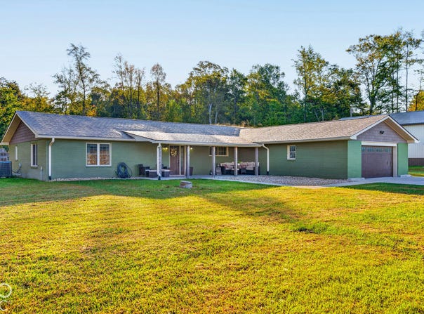 7853 N County Road 1200 E, Seymour, IN 47274