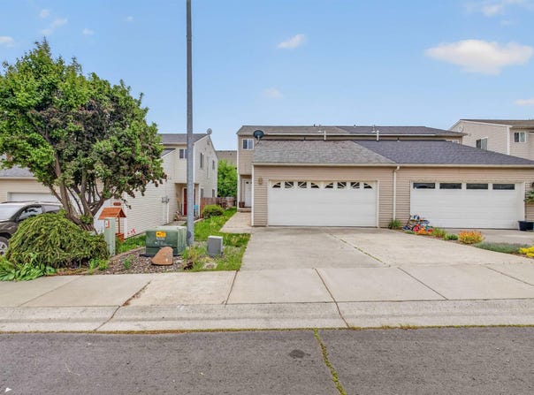 253 NW Clay Ct, Pullman, WA 99163