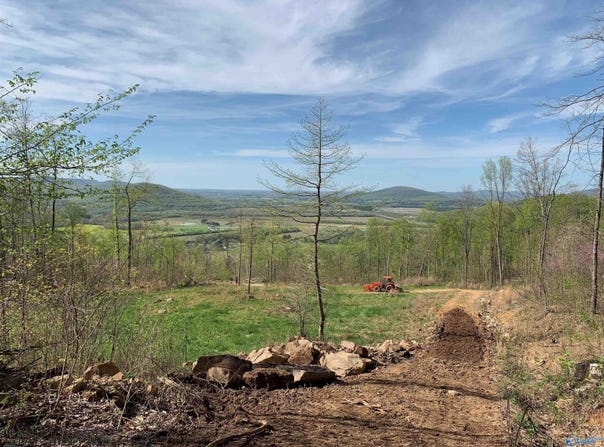 646 Keel Mountain Road, Gurley, AL 35748