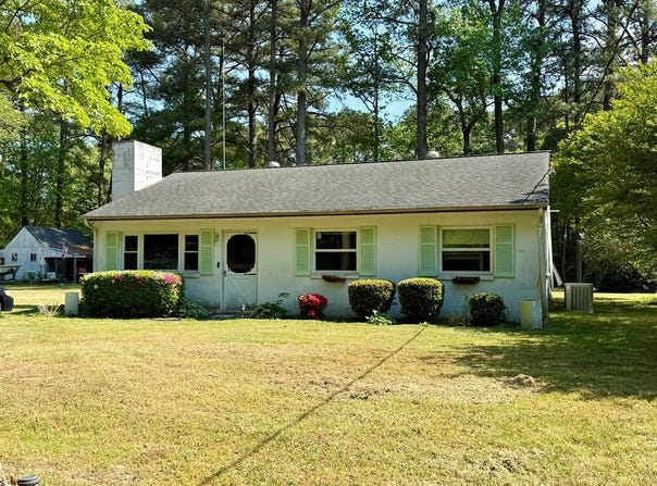 351 E Bay Drive, WHITE STONE, VA 22578