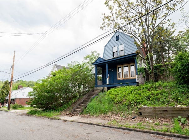 321 Kennedy Ave, Perry Hilltop, PA 15214