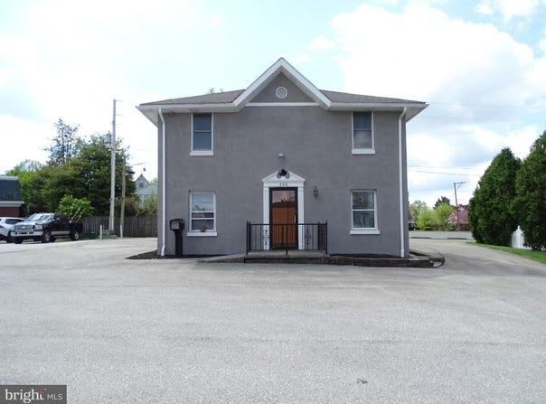 206 3RD Street, HANOVER, PA 17331