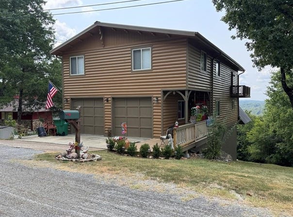2 Goti Drive, Cherokee Village, AR 72529