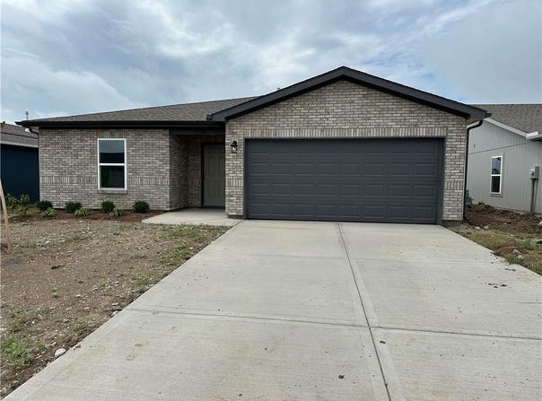 37767 W 207th Terrace, Edgerton, KS 66021