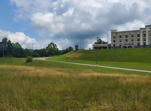Plantation Drive, Elkins, WV 26241