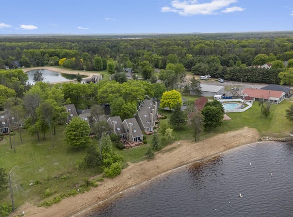 W5204 N Osprey Drive, New Lisbon, WI 53950