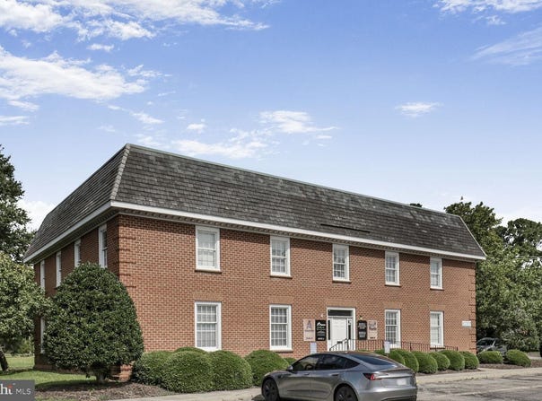 3808 POPLAR HILL Road, CHESAPEAKE, VA 23321