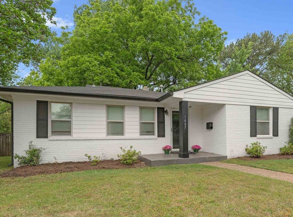 1407 IVY Rd, Memphis, TN 38117