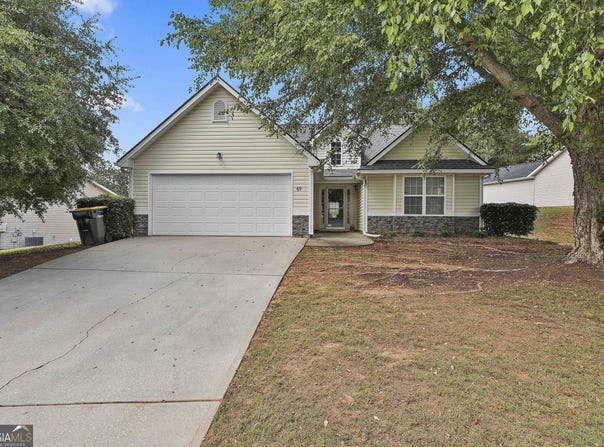 69 Paxton, Newnan, GA 30263