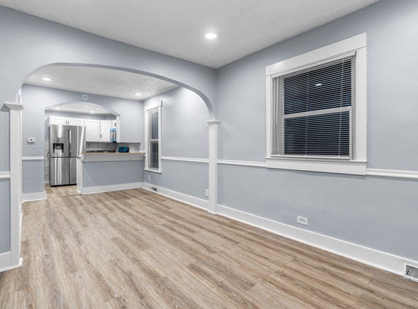 3912 S 14th Street, Omaha, NE 68107