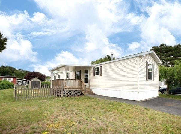 8 Alfred Street, Wareham, MA 02538