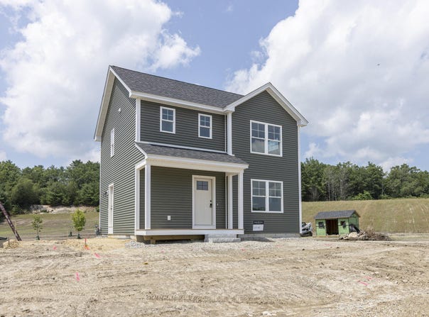 3 Feldspar Lane, Cumberland, ME 04021