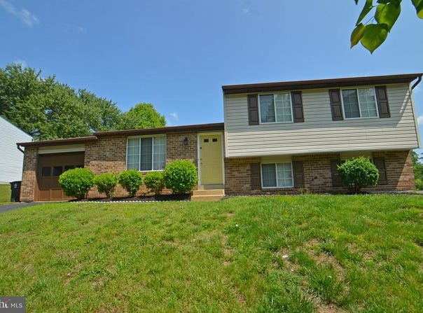 6908 DUNNIGAN DRIVE, CLINTON, MD 20735