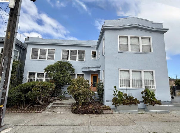 3999 Clarke, Oakland, CA 94609