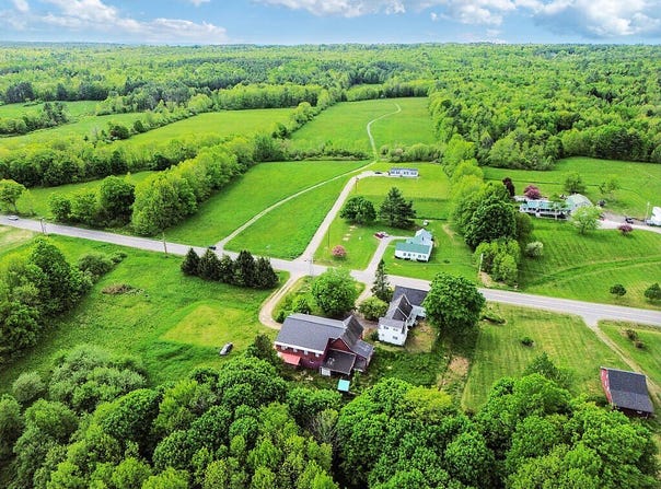 80 Oakland Road, Fairfield, ME 04937