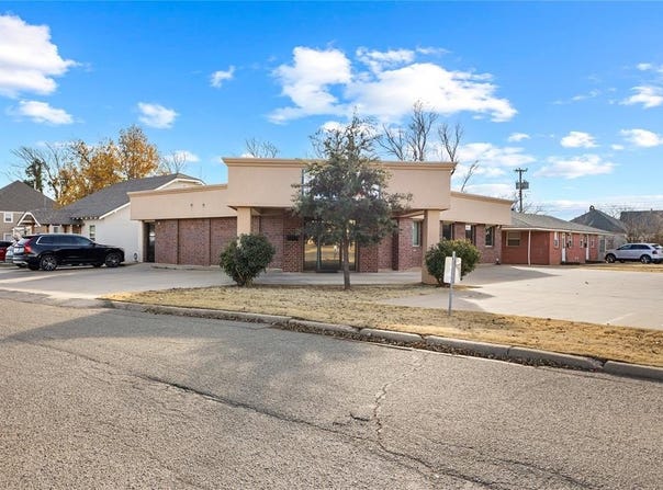 424 N State Street, Weatherford, OK 73096