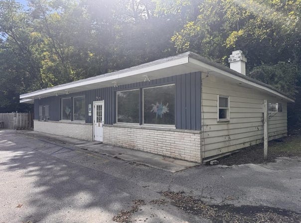 248 Penn Ave, Hollsopple, PA 15935