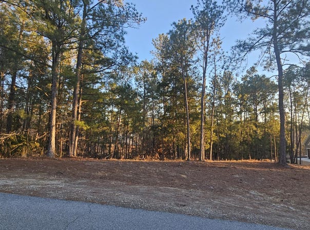 Amelia, McCormick, SC 29835