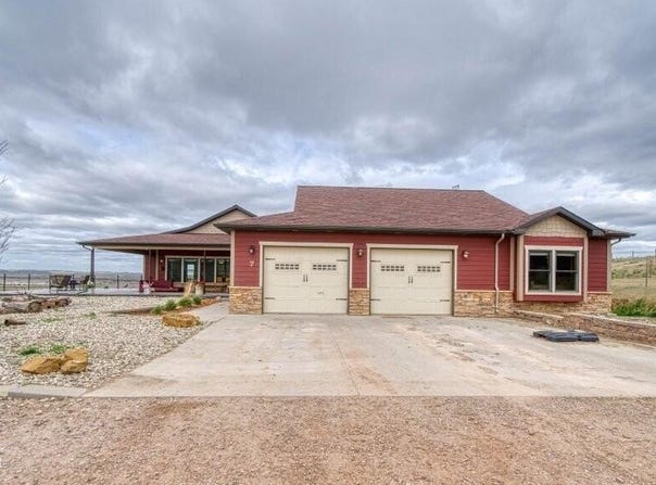 7 Fairview Ct, Moorcroft, WY 82721