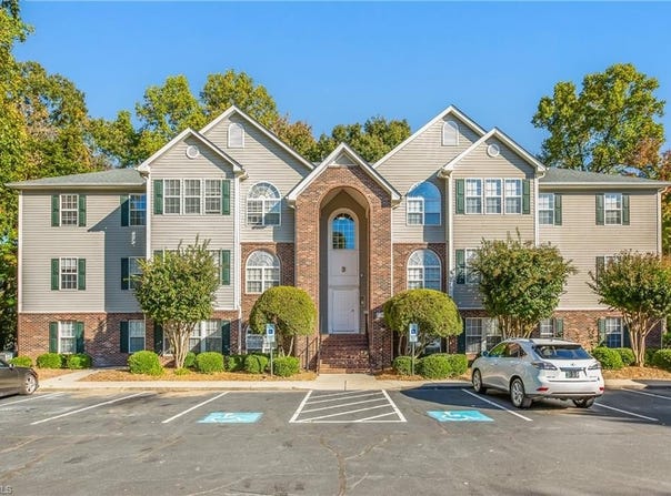 222 Timberline Ridge Court, Winston-Salem, NC 27106