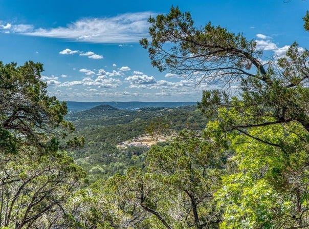 11670 Mountain Top CIR, Jonestown, TX 78645