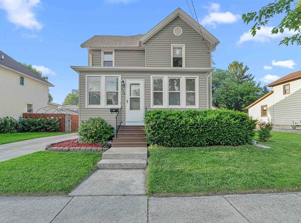112 Gould Street, Beaver Dam, WI 53916