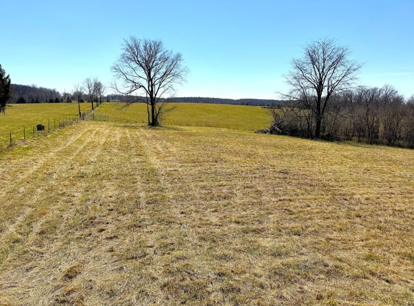 Westwind Road, Elkland, MO 65644