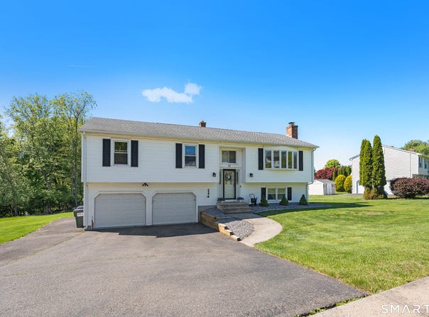 78 Shaw Farm Road, Watertown, CT 06779