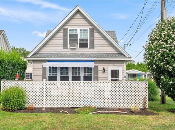 64 Burnside Avenue, Narragansett, RI 02882