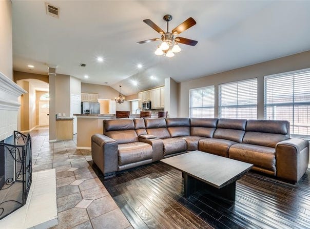 3741 Cottonwood Springs Drive, The Colony, TX 75056
