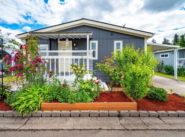 5335 DAISY St, Springfield, OR 97478