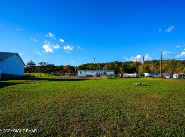 1940 Hahns Dairy Road, Palmerton, PA 18071