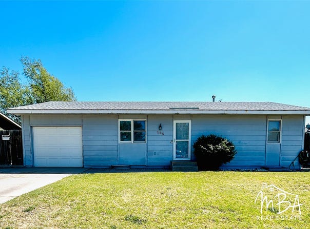 106 Oldweiler Drive, Holcomb, KS 67851