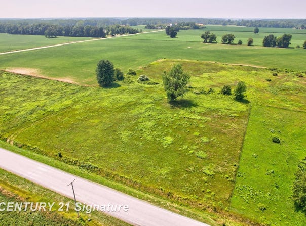 V/L N River, Freeland, MI 48623
