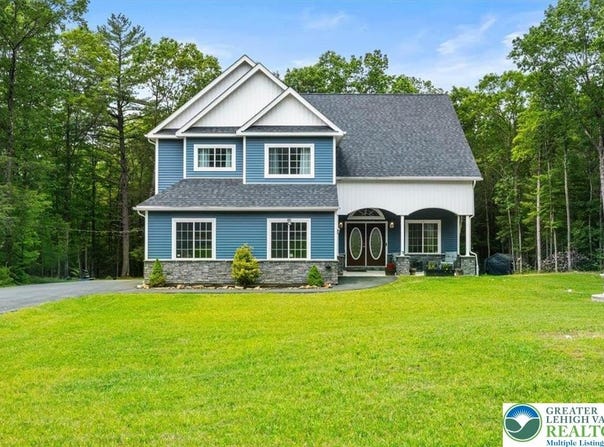 174 Corktree Road, KUNKLETOWN, PA 18058
