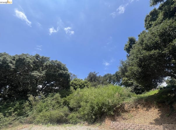 Frye ST, Oakland, CA 94602