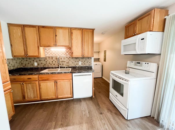 2065 Russell Drive, Zanesville, OH 43701