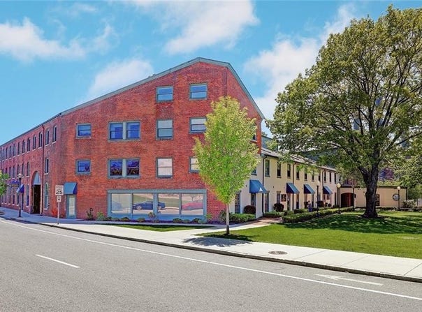 555 South Water Street, Providence, RI 02903