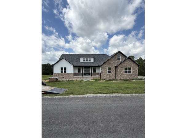 20 Danielle Drive, Russell Springs, KY 42642