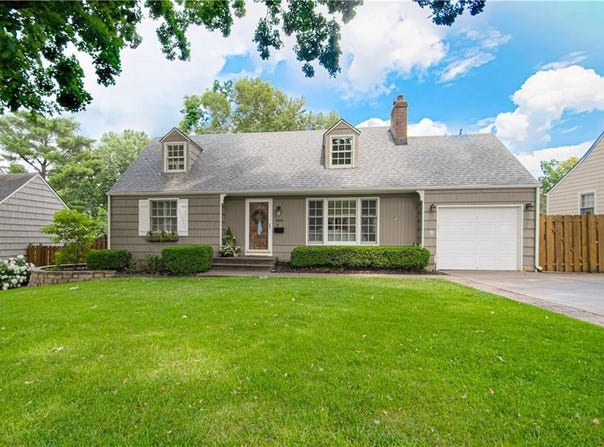 4820 W 78th Terrace, Prairie Village, KS 66208